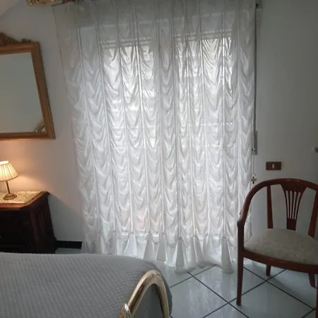 Veronica Bed & Breakfast